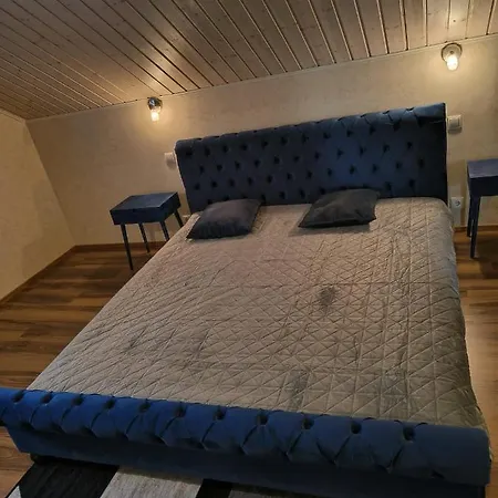 Huvila וילה *